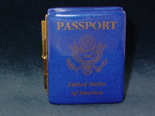 BLUE US PASSPORT